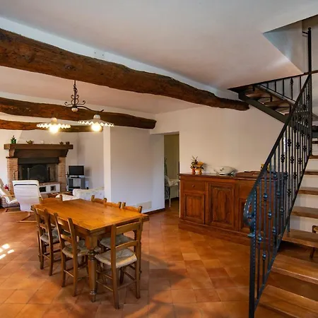 Alloggio per agriturismo Il Corniolo Castiglione di Garfagnana