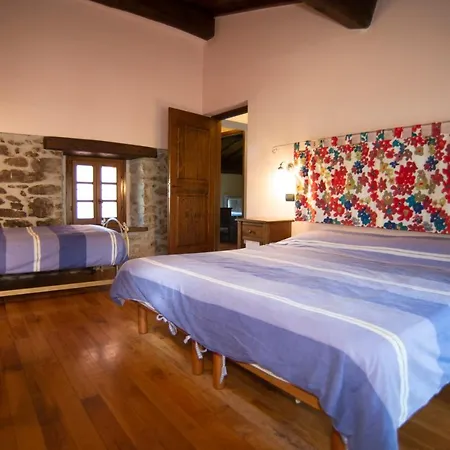Alloggio per agriturismo Il Corniolo Castiglione di Garfagnana